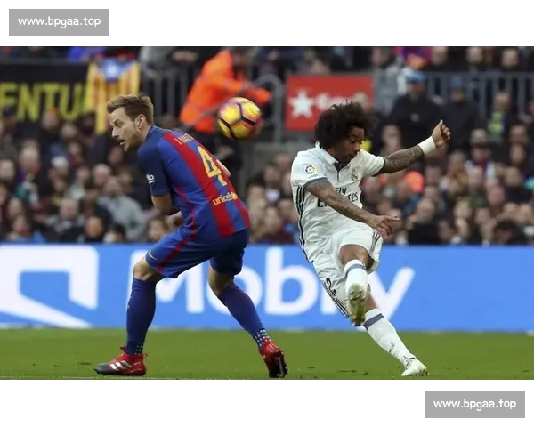 高清流畅西甲直播APP下载指南畅享赛事精彩瞬间官方正版免费安装体验 - 副本 - 副本 - 副本 - 副本 - 副本 (2)