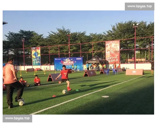 高清足球赛事直播APP下载指南畅享全球赛场精彩即时比分数据分析权威解说 - 副本 - 副本 (41) - 副本 - 副本 - 副本 - 副本